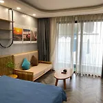 Diamond Housing - Vinhomes D\'Capitale Service Apartment