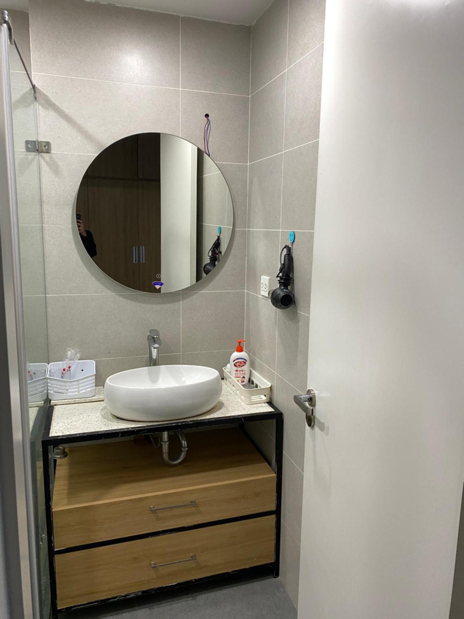 Apartment Diamond Housing - Vinhomes D'capitale Service